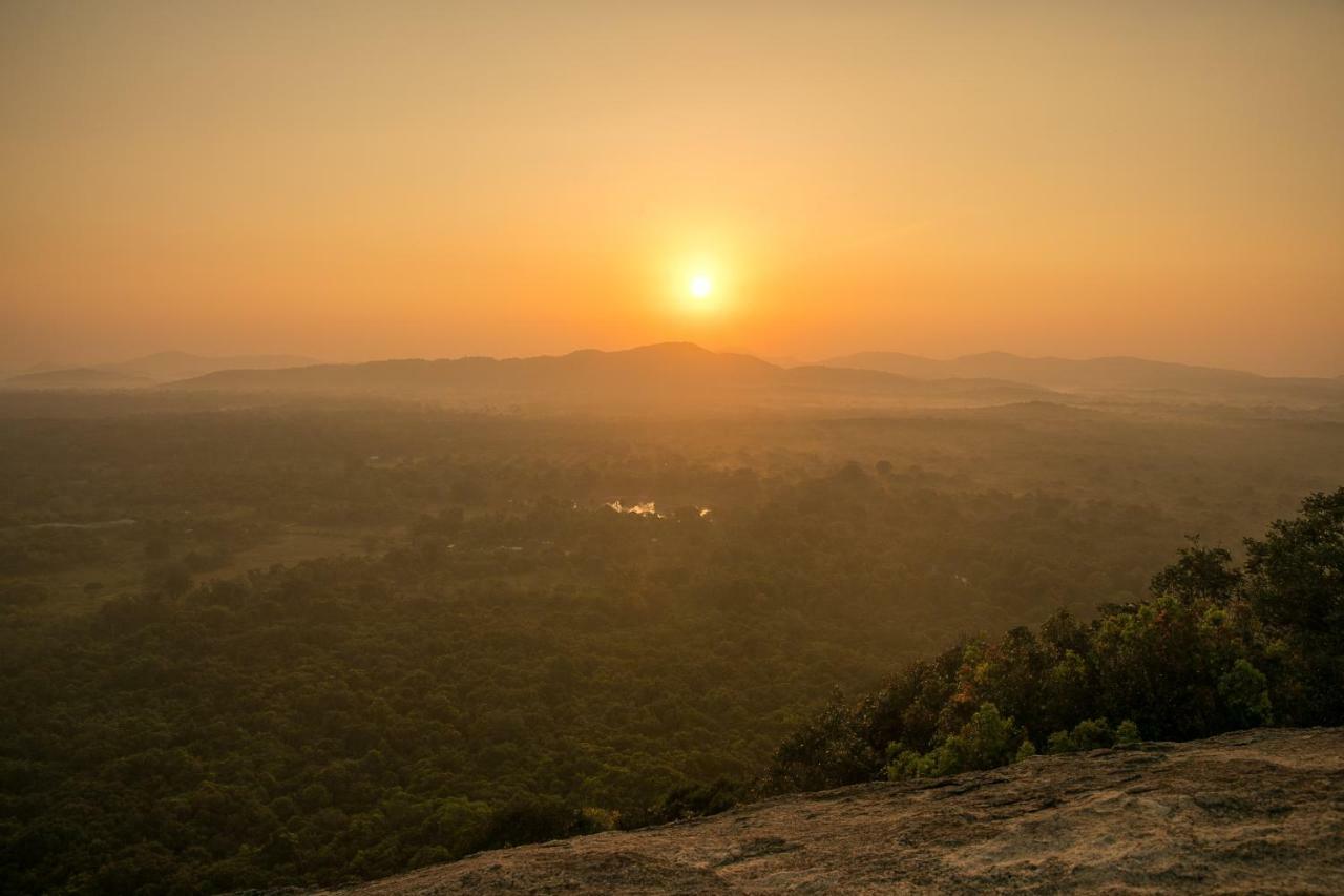 Lakmal Homestay ,10 Minutes To Sigiriya Rock Экстерьер фото